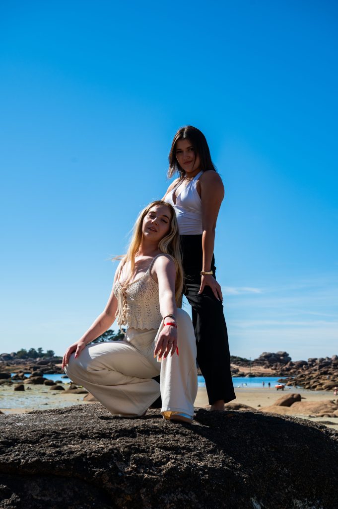 Photo duo copines à la plage